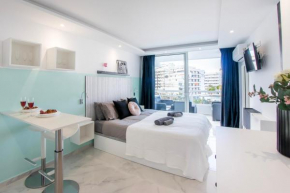 Centered studio with a pool & near the beach, 324